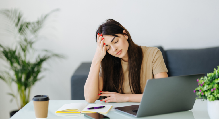 Fatigue: Symptoms, Reasons, Tests and Prevention Tips